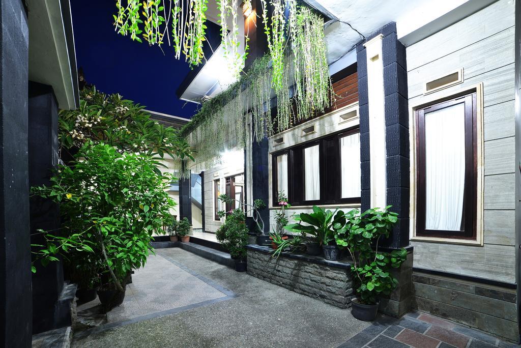 Ganggas Homestay Jimbaran Εξωτερικό φωτογραφία